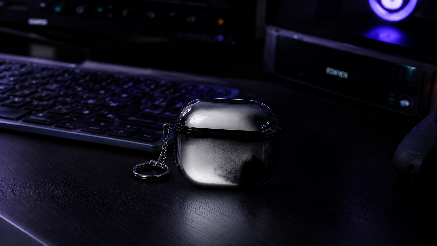 NYVORA Glow Case