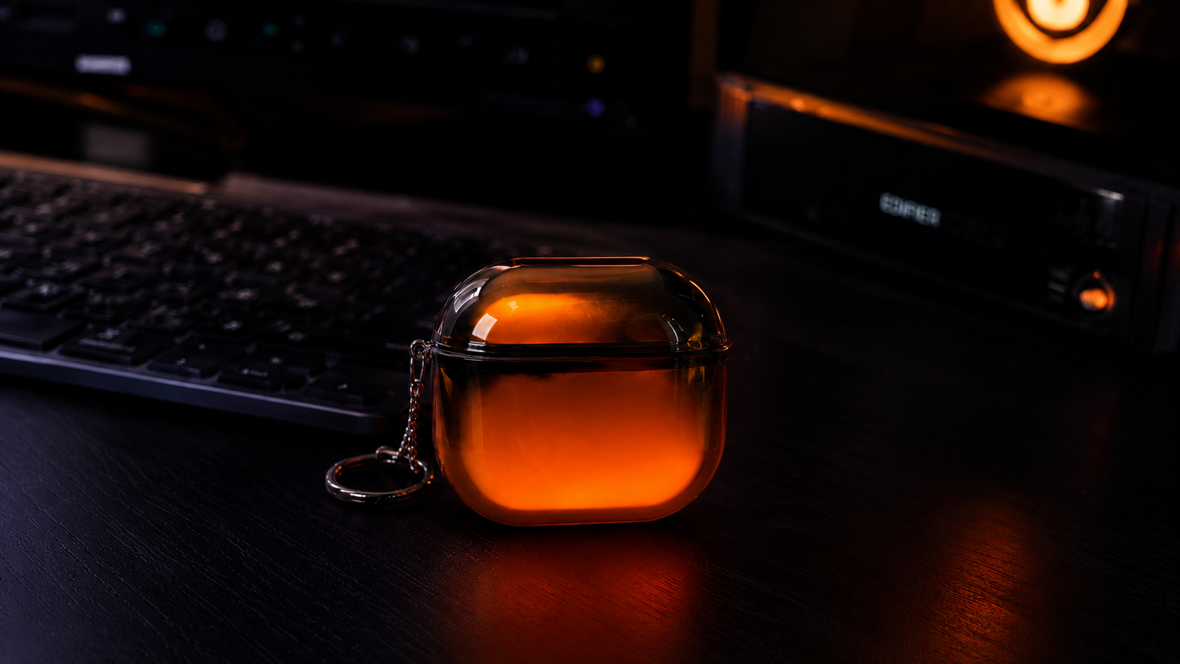 NYVORA Glow Case
